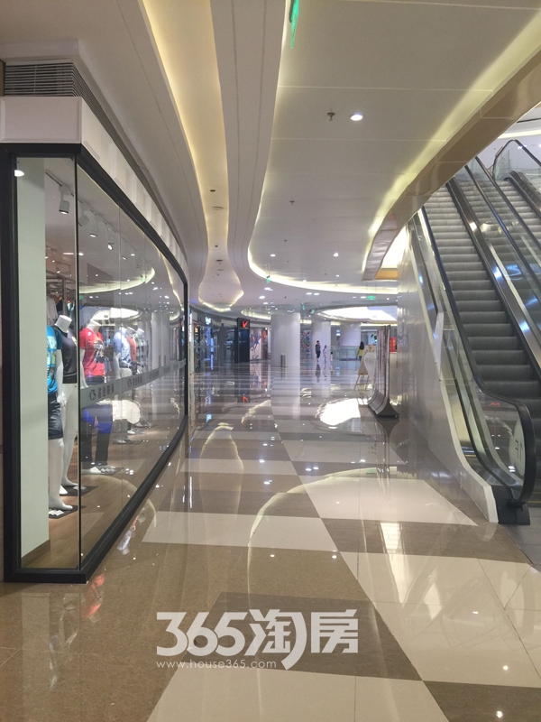 安粮城市广场商业实景