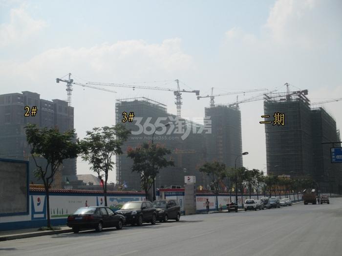 汉嘉柒号2、3号楼施工实景图 2015年10月摄