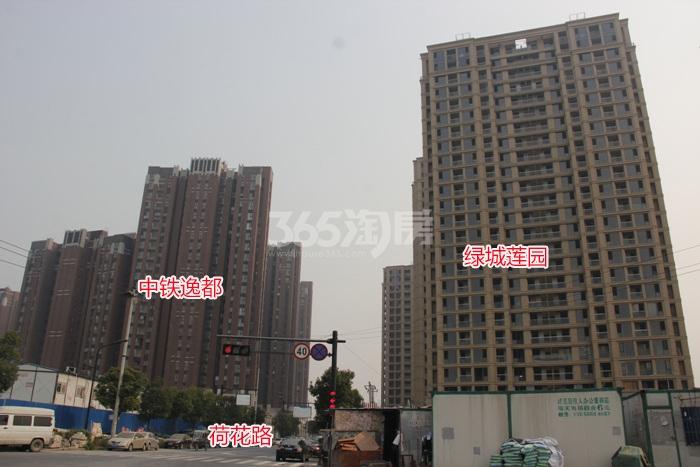 绿城莲园项目单幢施工实景图（2015.10）