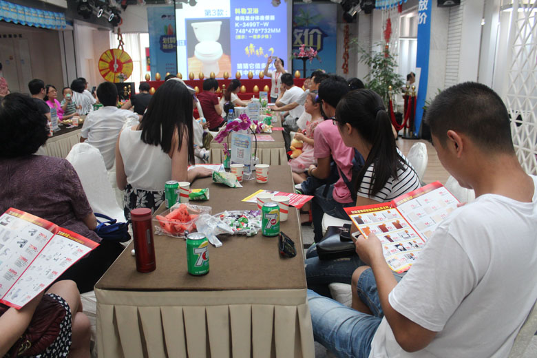 19旭日整体家装体验馆圆满落幕,现场人气火爆,下单不停,豪礼送不断!